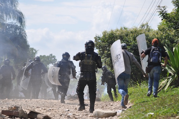 Guerrillagroepen hebben nog altijd vrij spel in Colombiaanse grensregio